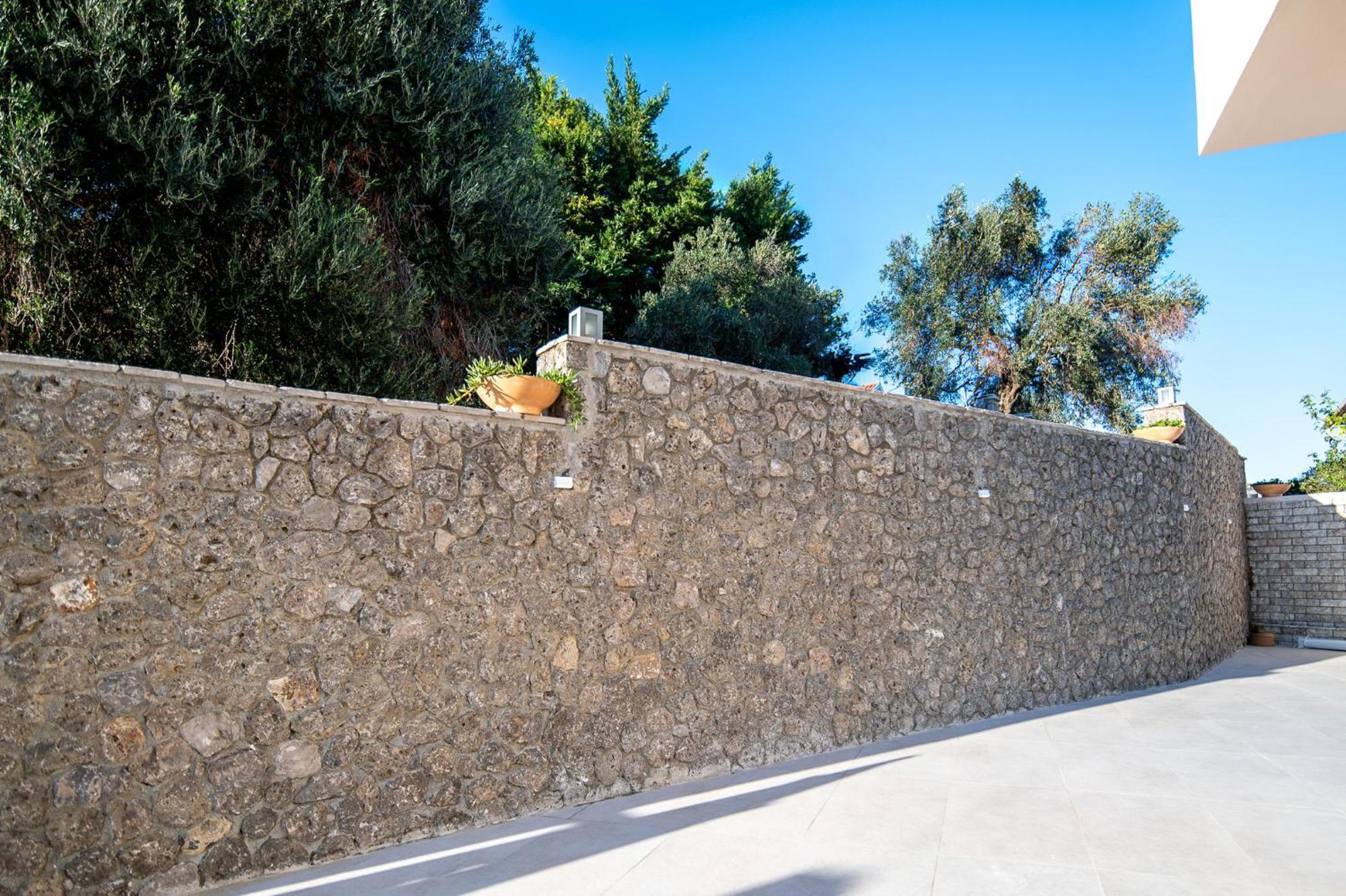 Achillion Luxury Corfu Villa & Suites Perama  Exterior photo